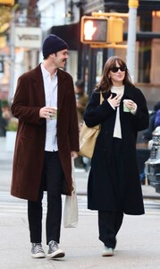 dakota-johnson-out-for-coffee-with-a-friend-in-new-york-11-16-2023-2.jpg