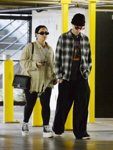 demi-lovato-and-jutes-out-shopping-in-west-hollywood-12-24-2023-6.jpg