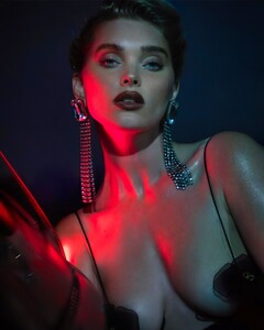 elsa hosk [2023.12.10] pierluigicapannini_408630263_1437337690460701_3205204072471162875_n.jpg