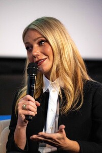 gwyneth-paltrow-at-in-conversation-session-at-ritz-carlton-hotel-in-jeddah-12-06-2023-1.jpg