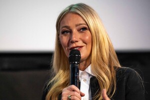 gwyneth-paltrow-at-in-conversation-session-at-ritz-carlton-hotel-in-jeddah-12-06-2023-2.jpg