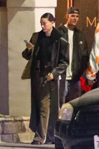 hailey-and-justin-bieber-out-for-dinner-at-matsuhisa-in-beverly-hills-12-13-2023-6.jpg
