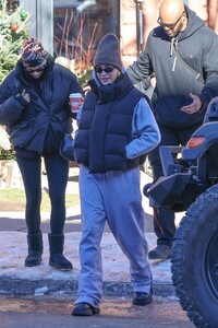 hailey-bieber-out-for-breakfast-in-aspen-12-16-2023-4.jpg