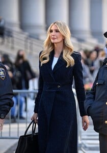 ivanka-trump-arrives-to-supreme-court-in-new-york-11-08-2023-2.jpg