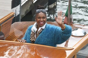 jennifer-hudson-arrives-at-dolce-gabbana-event-in-venice-08-30-2021-0.jpg