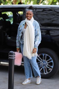 jennifer-hudson-arrives-at-lakers-game-in-los-angeles-03-26-2023-1.jpg