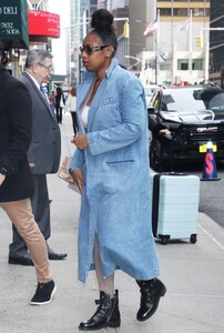 jennifer-hudson-arrives-at-late-show-with-stephen-colbert-in-new-york-10-31-2022-0.jpg