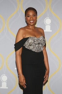 jennifer-hudson-at-75th-annual-tony-awards-in-new-york-06-12-2022-0.jpg