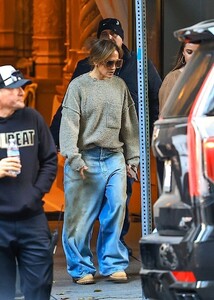 jennifer-lopez-on-the-set-of-unstoppable-at-biltmore-hotel-in-los-angeles-12-14-2023-0.jpg