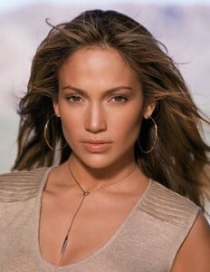 jennifer-lopez-photo-shoot-2001-ls-2.jpg