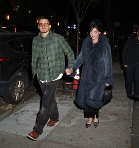 katy-perry-and-orlando-bloom-arrives-at-raf-s-in-new-york-11-10-2023-1.jpg