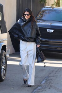 kendall-jenner-out-shopping-on-melrose-place-in-west-hollywood-12-06-2023-9.jpg