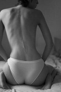 lila-niebo_klaudia-khan-12.thumb.jpg.e4808e4cf0dfd48b93605b7dbe3f9afe.jpg