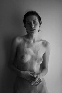 lila-niebo_klaudia-khan-57.thumb.jpg.7516b8f9a843d7bf75cd5199da954002.jpg