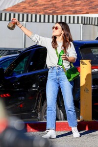 lucy-hale-on-a-parking-lotin-los-angeles-12-04-2023-2.jpg