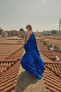 lucyhalefrance_net_0012~63.jpg