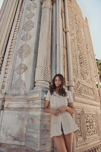 lucyhalefrance_net_0021~54.jpg