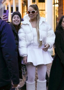 mariah-carey-out-shopping-in-aspen-12-19-2023-6.jpg