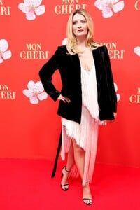 mischa-barton-at-mon-cheri-hosts-barbara-tag-in-munich-12-04-2023-5.thumb.jpg.644eb792ee17a8954ff0556e9d25f83e.jpg