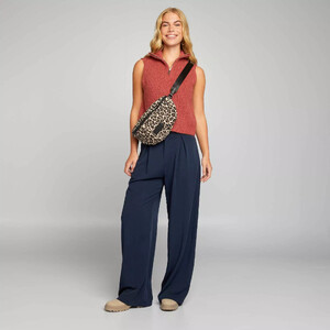 pantalon-large-bleu-marine-bfj32_2_zc2.jpg