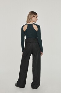 pantalon-leonie-bleu-raye-dos_1296x.thumb.jpg.575917e94ac0bc212f84c9d8fad62c30.jpg