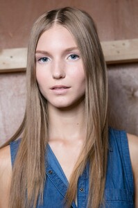 paulasimkuse(7).thumb.jpg.5d90237ad85d7ae16f4e84856200acc8.jpg