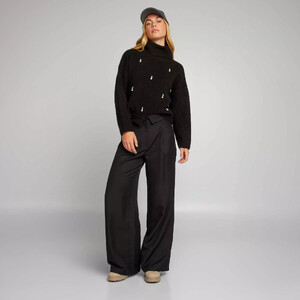 pull-en-maille-avec-col-roule-noir-bev42_4_zc2.jpg