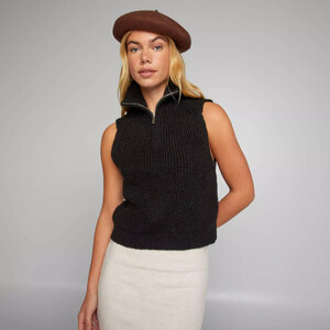 pull-en-maille-sans-manche-noir-azz89_3_zc2.jpg