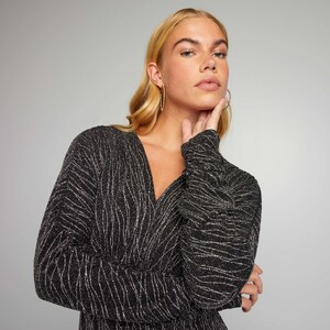 robe-courte-noir-aye31_1_zc2.jpg