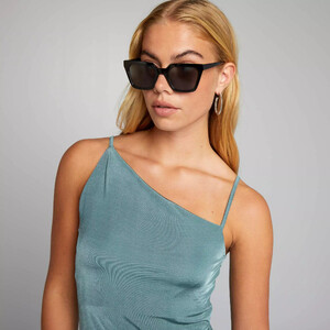 robe-longue-a-fines-bretelles-bleu-baa97_1_zc3.jpg