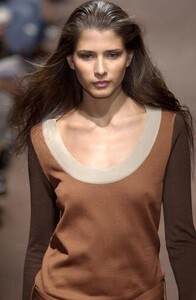 s04trussardi-16-86.thumb.jpg.5d0aa245cd23f3652991e6219ac9f4ca.jpg