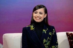 sofia-carson-the-today-show-11-28-2023-0.jpg