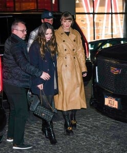 taylor-swift-at-zero-bond-in-new-york-12-12-2023-5.jpg