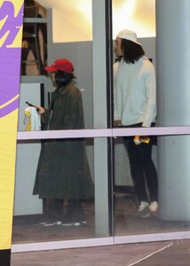 vanessa-hudgens-arrives-with-friends-at-lakers-game-at-crypto.com-arena-in-los-angeles-12-05-2023-1.jpg