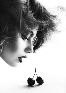 vogue-italia-november-2015_moa-aberg-by-camilla-akrans_(4).thumb.jpg.e87f9728c70bfcced62a5efd53d8881e.jpg