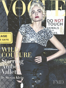 vogue-italy-2009-march-02-single.thumb.jpg.9adea31d7a36d5f2cf790eb7bec06e18.jpg