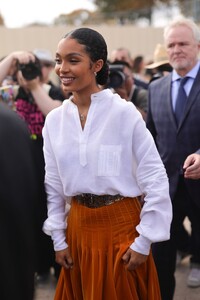 yara-shahidi-christian-dior-fashion-show-in-paris-09-26-2023-0.jpg