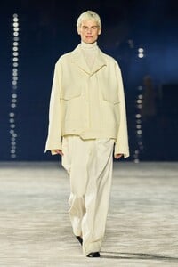 00012-ami-fall-2023-mens-credit-gorunway.thumb.jpg.224074593d37084a249e260f79ffcab9.jpg