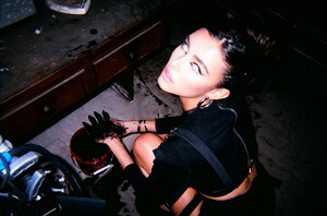 02_566.jpg
