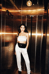 09_82.jpg