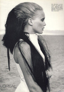 1849241663_LOrealVogueItaliaDecember19912.jpg.fb5cb4ec85d0282d71b0d5d11dc4f4ab.jpg