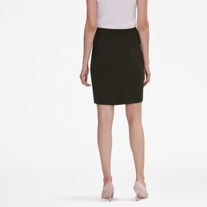 191_noho_skirt_evergreen_back_027.jpg