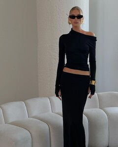 [2023.12.31] hoskelsa_416140722_210953715406359_6494790073957321595_n.jpg