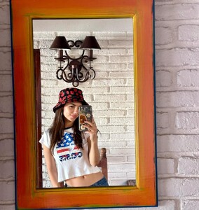 [2024.01.25] victoriajustice_421882738_297131733362513_1051132938874266487_n.jpg