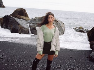 22 901ac613e704a39a0dacec4bb66441a6.jpg