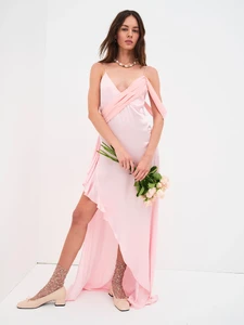 230411_BC_FLL_RESHOOT_CD3006-SP23-BRIDAL-PINK_0047.webp