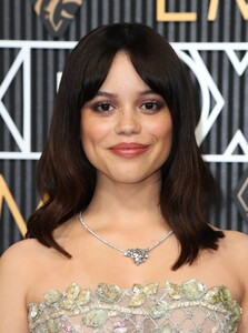 437755220_jenna-1.jpg