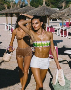 5.CELESTE_HOVER_786cc531-6967-4bec-9eaa-a15e30e7ac96_1000x1000.thumb.webp.de5abbbaf6ea5a6f028ba8d187ddee8a.webp