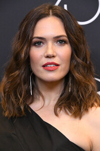 56942198_picturepub-mandy-moore-007.jpg