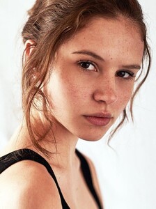 740full-leticia-georgiou.thumb.jpg.ed412e37fadd35ea337117a2d6c3ae8b.jpg
